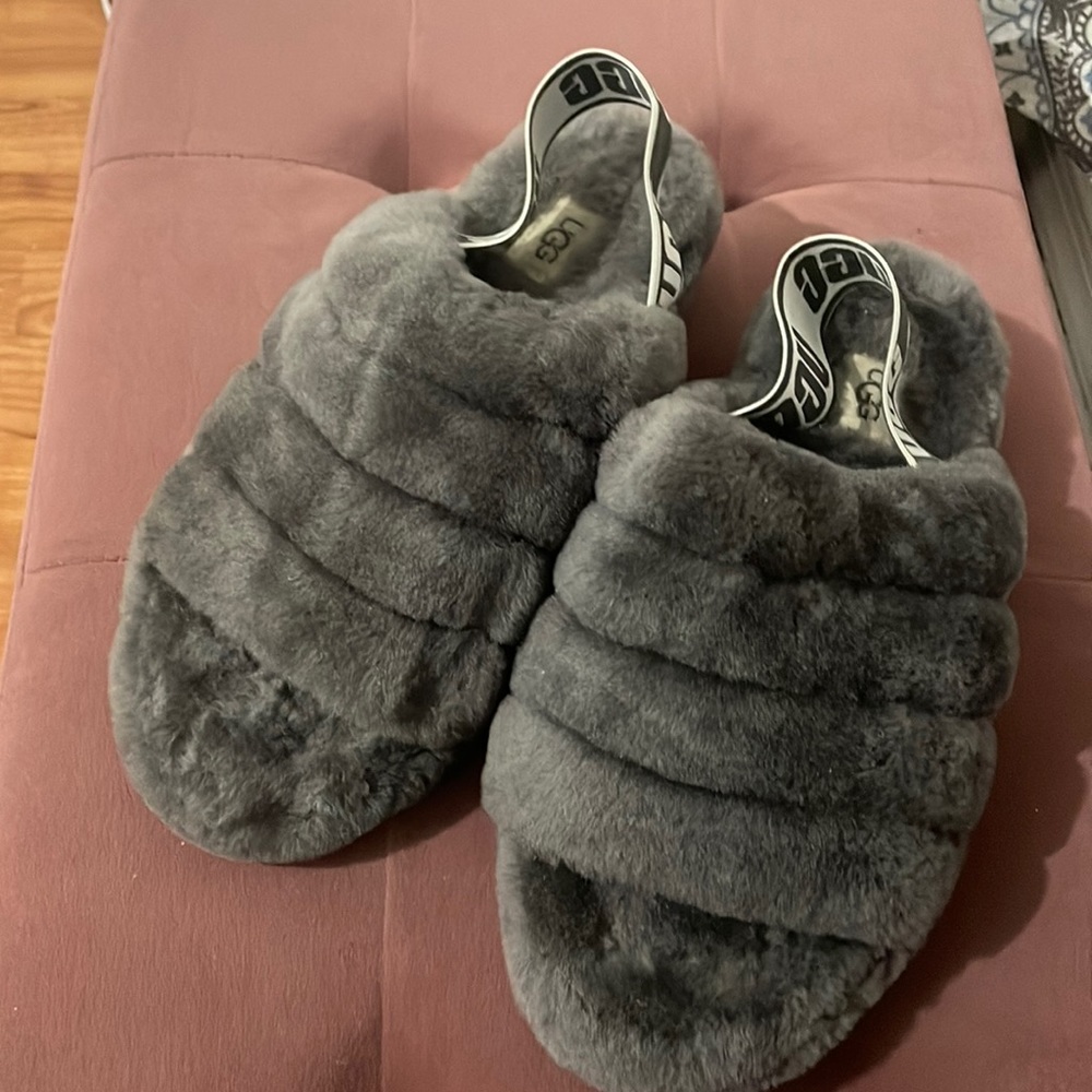 Ugg fluff slides